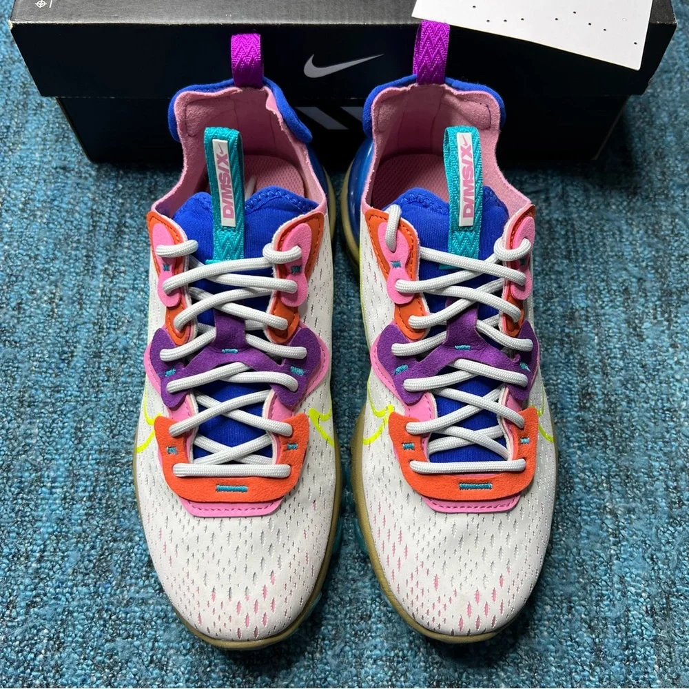 Nike NSW React Vision D/MS/X Sneakers in Photon Dust Lemon Venom Women's Size 6